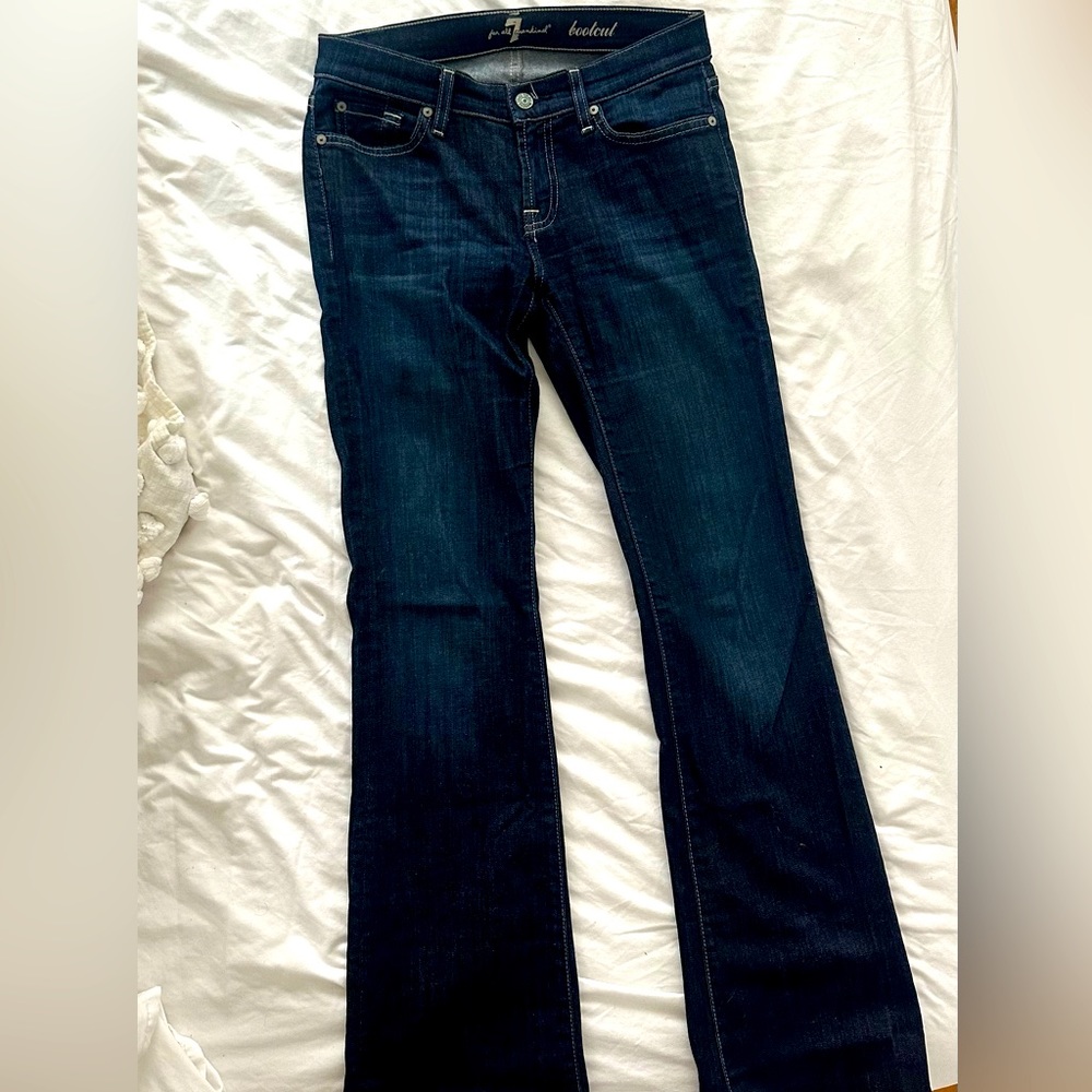 Low rise 7 for all mind kind bootleg jeans in new condition
